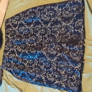 Worthington skirt size 12 pencil front slit